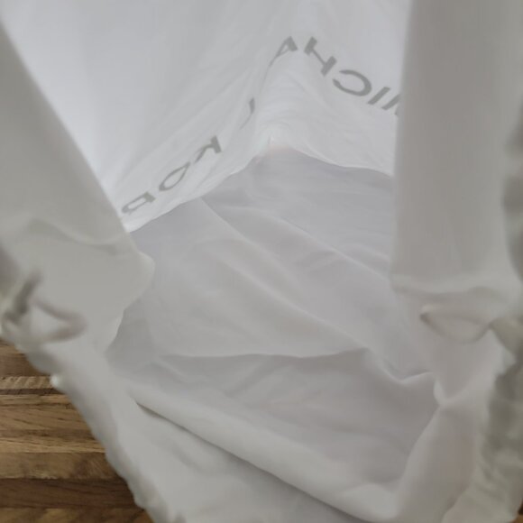 Michael Kors Extra Large 22 x 21.5" Drawstring Dust Protection Bag - Picture 8 of 8